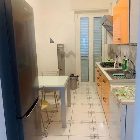 Pithecusa House, Porto, Centralissimo * Isquia