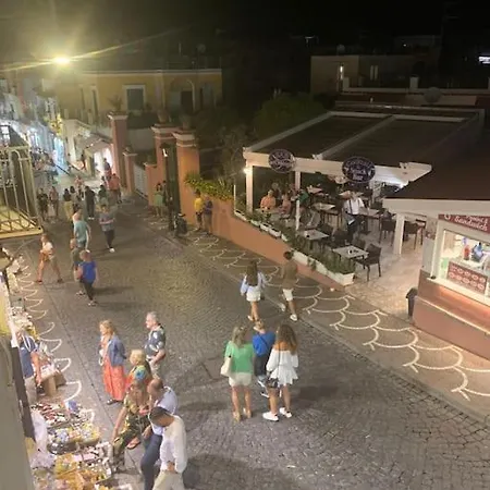 Апартаменты Pithecusa House, Porto, Centralissimo Искья